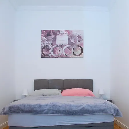 Pink Lotus Apartment Vienne Extérieur photo